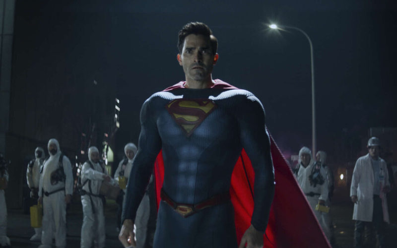 Superman & Lois, el Hombre de Acero quema Metrópolis en el Teaser.